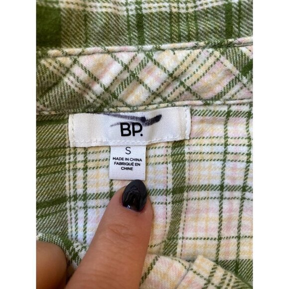 BP Long Sleeve Bnwot Plaid Top Sz Small Womens Frayed Hem - Picture 6 of 7